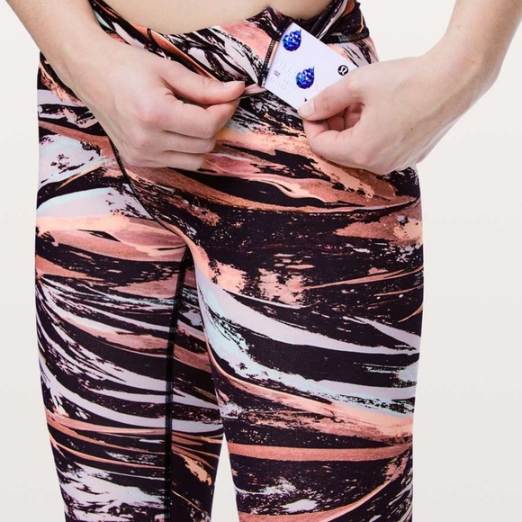 NWT Lululemon Wunder Under HR 7/8 Tight SPLS - Picture 4 of 7